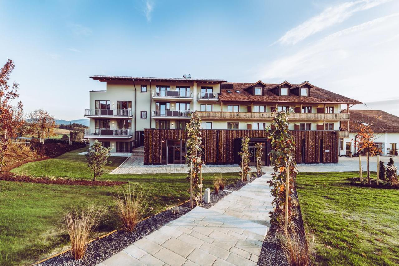 Landrefugium Obermüller Balancehotel Untergriesbach Exterior foto